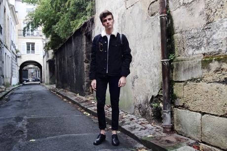 BLOG-MODE-HOMME_STYLE_Asos_matthias_veste-jean-col-mouton-noir-skinny-bordeaux-paris-rock-versace-nudie-bio-organic-margiela-artisanal