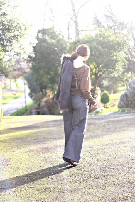 look-pantalon-laine-large-elegance-confort-pantalon-laine-blog-mode-valentino-rockstud-chloe-bag-marcie-drew