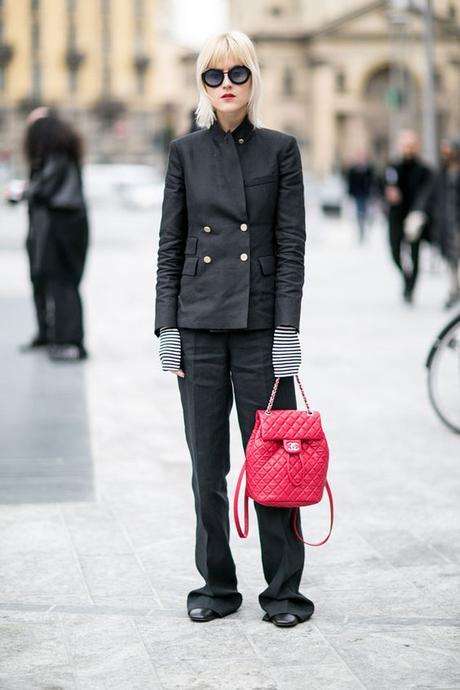 Street Style : 30 façons stylées de porter un sac à dos