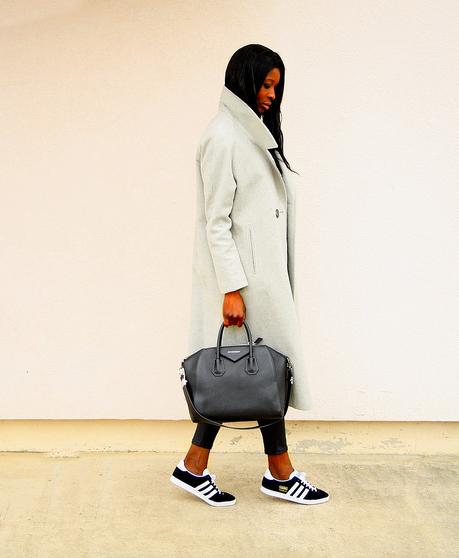 manteau-long-gris-asos-adidas-gazelle-og-givenchy-antigona-stylesbyassitan