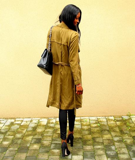 trench-kaki-sac-chanel-jumbo-xl-escarpins-asos