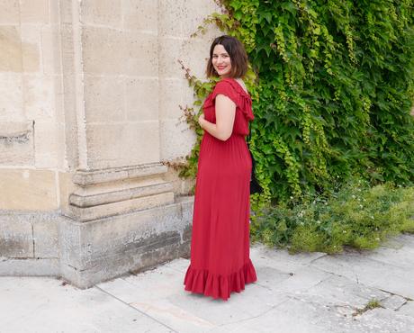 Lady in red