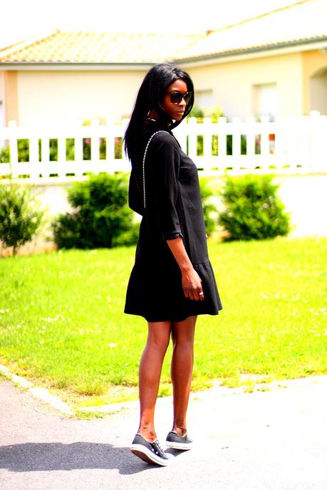 petite-robe-noire-baskets-converse-basses-look-ete-blog-mode