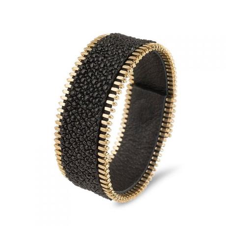 bracelet-pour-elle-et-lui-galuchat-noir-et-plaqué-or-jaune-mr-and-mrs-coralie-paris-diveene-joaillerie