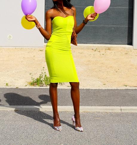 birthday-girl-ootd-bodycon-dress-asos-leopard-clutch-ray-ban-lunettes