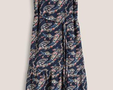 Esprit et l’art des robes imprimées