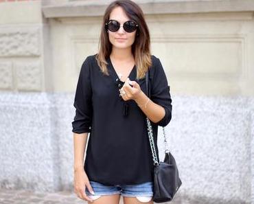 CHEMISE LACE-UP
