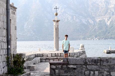 BLOG-MODE-HOMME-VOYAGE-STYLE_perast-conte-restaurant-lady-of-the-rocks-montenegro-tourism-insolite