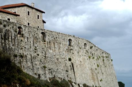 BLOG-MODE-HOMME-VOYAGE-STYLE_ulcinj-montenegro-sud-guide-plage-insolite