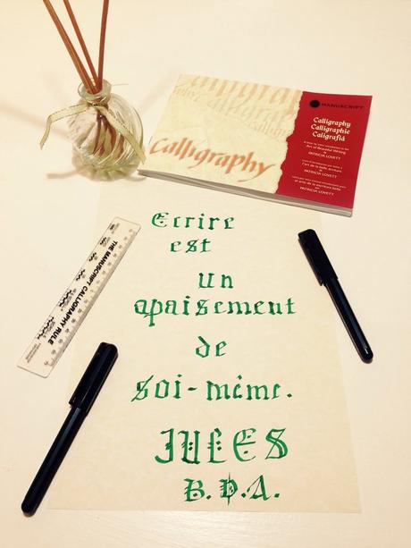 calligraphie-lettres-gothiques-citation