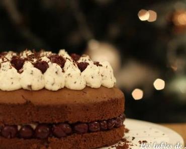 It’s beginning to look alot like christmas ! ♪