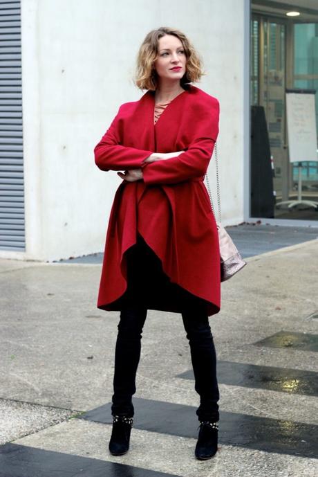 manteau-rouge-ceinture