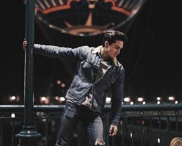 STYLE : Total look denim comme Enzo Carini