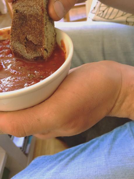 [FOODISM] De délicieux Pains d’Aubergine et de Tomate