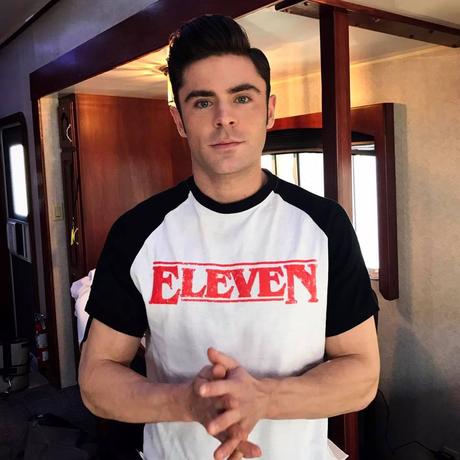 STYLE : Zac Efron and a Stranger Things t-shirt