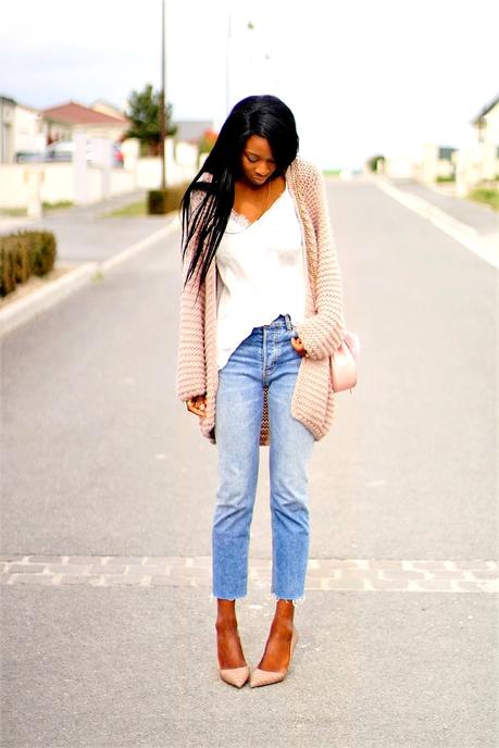 idee-look-mi-saison-jeans-taille-haute-gilet-oversize