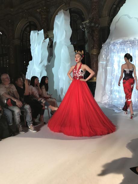 (Mode) PFW Haute-Couture Automne-Hiver 17-18 : Laurence Xu, le pari de l’excellence du Made in China