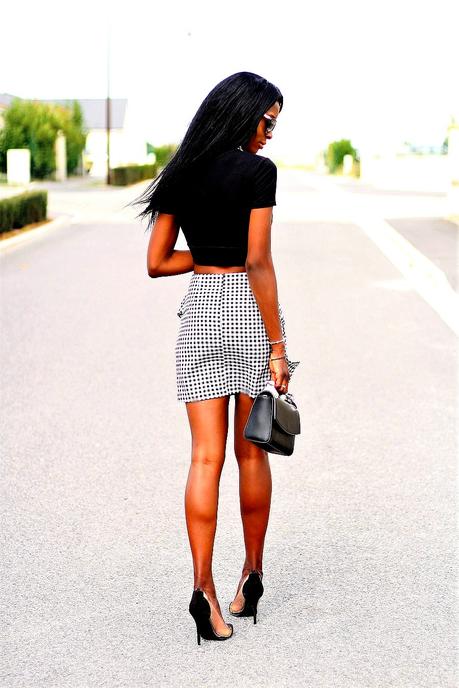 gingham-trend-mini-skirt-style-blogger