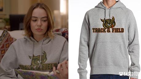 ATYPICAL : Casey with a OWLS Track & Field hoodie in ep. 3