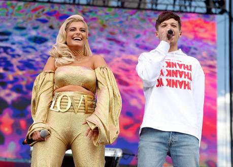 STYLE : Louis Tomlinson with a  Raf Simons thank you print hoodie