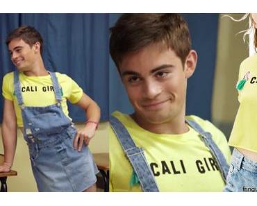 DEMAIN NOUS APPARTIENT : Maxime avec un crop top ‘Cali Girl’ dans l’épisode 54