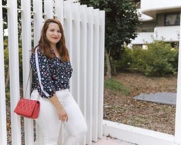L’automne en pantalon blanc