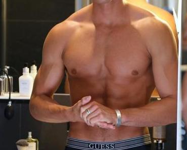 PHOTOS : Giovanni Bonamy dans Victor magazine