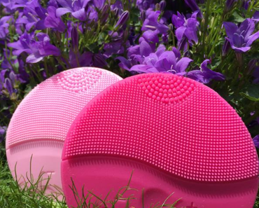 LA RÉVOLUTION BEAUTE : La Brosse SkinClear™