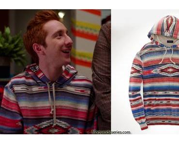 HIGH SCHOOL MUSICAL : THE MUSICAL : THE SERIES : Big red’s indian hoodie