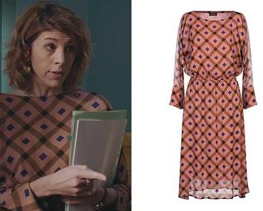 DEMAIN NOUS APPARTIENT : la robe rose à motifs géométriques de Sandrine dans l’épisode 886