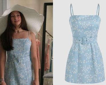 The Summer I Turned Pretty  : Belly’s blue floral dress in S1E02