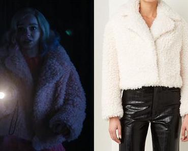 WEDNESDAY : Enid’s faux-shearling jacket in S1E06